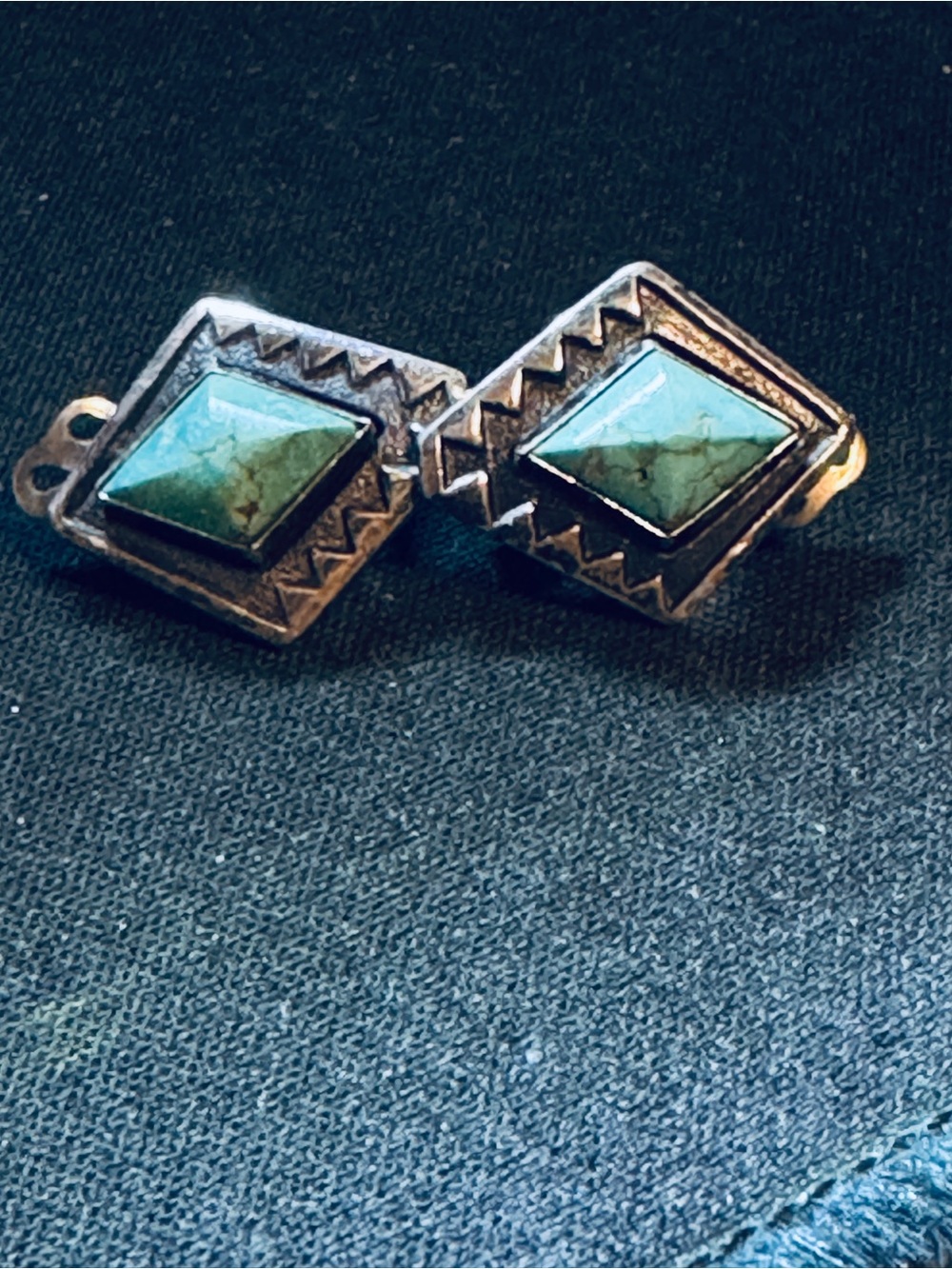 Vintage Sterling and Turquoise Clip-on Earrings Southwest Style - Picture 6 of 8